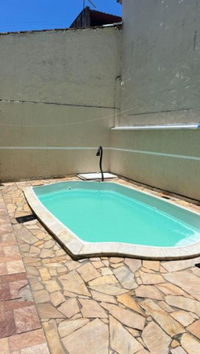 Casa moderna com piscina
